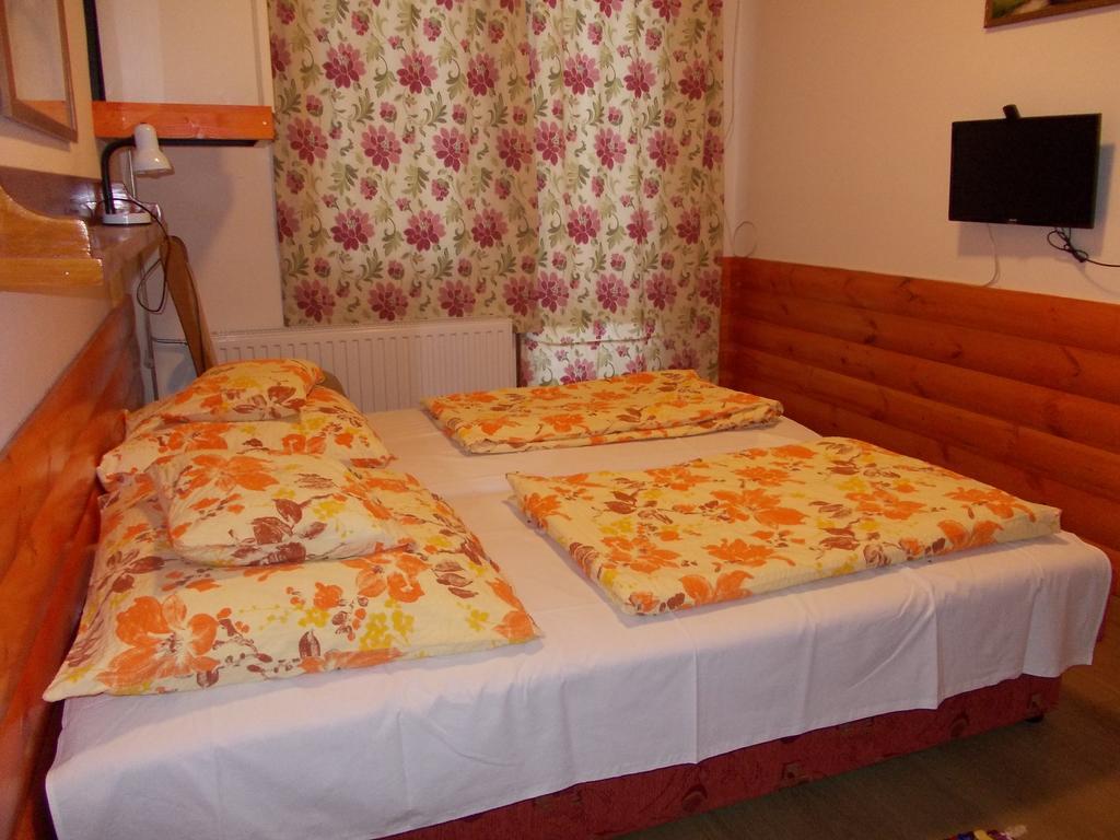 Puszta Hotel Берекфюрдё Экстерьер фото