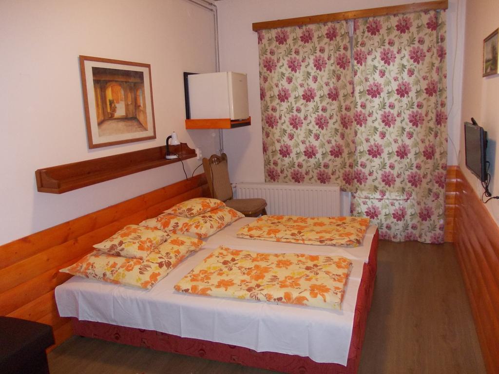 Puszta Hotel Берекфюрдё Экстерьер фото